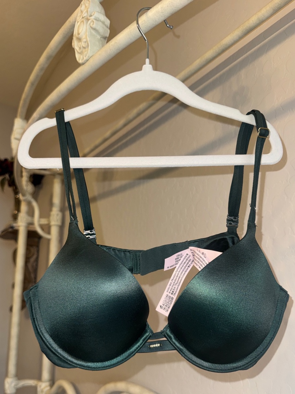 Victoria's Secret Satin Push-Up Bra in Deep Emerald